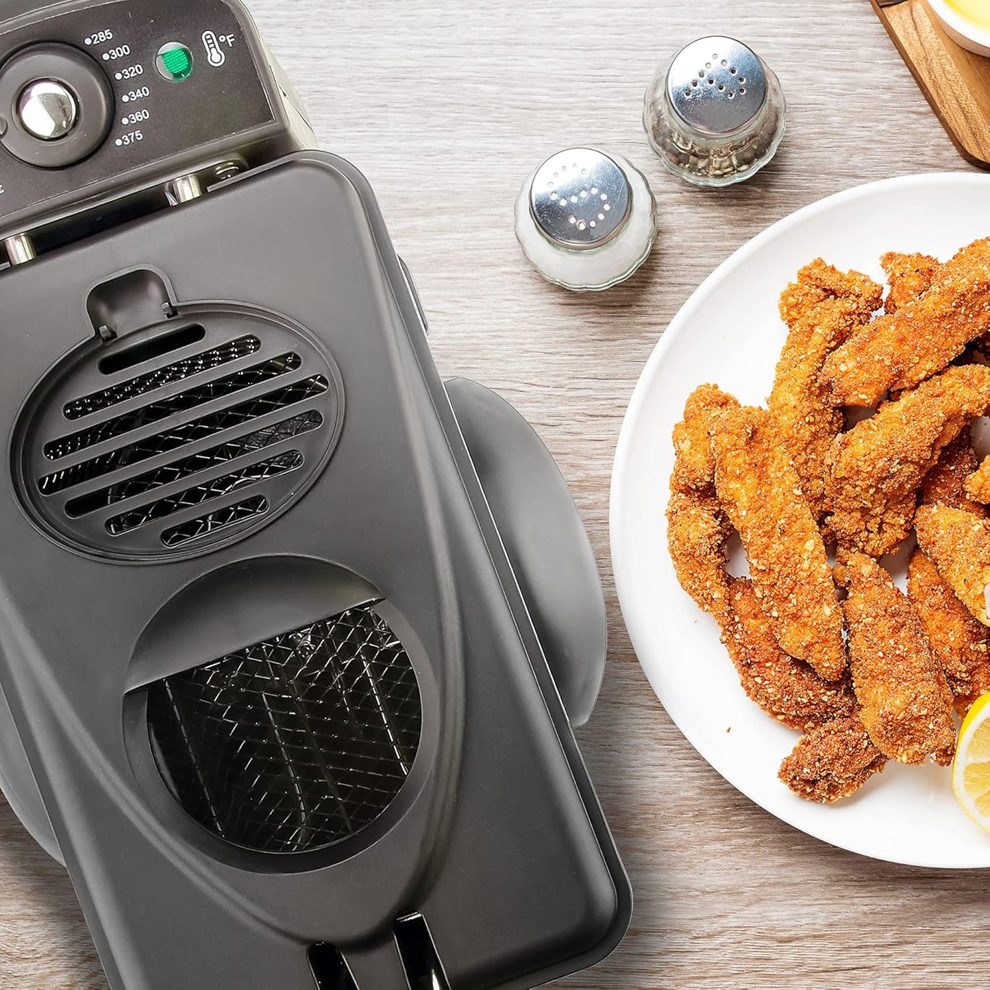 Condere Electric Deep Fryer 2 Liter Capacity, 1500 Watt Lid with Viewing Window and Odor Filter, Adjustable Temperature, Removable Frying Basket and Easy to Clean Stainless Steel Body, Silver FDM2201BR
